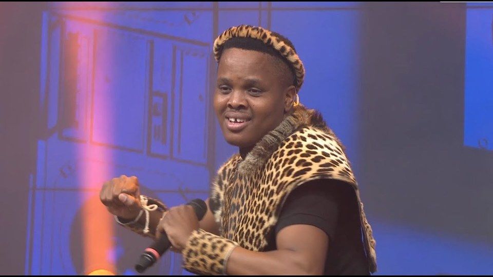 khuzani-net-worth